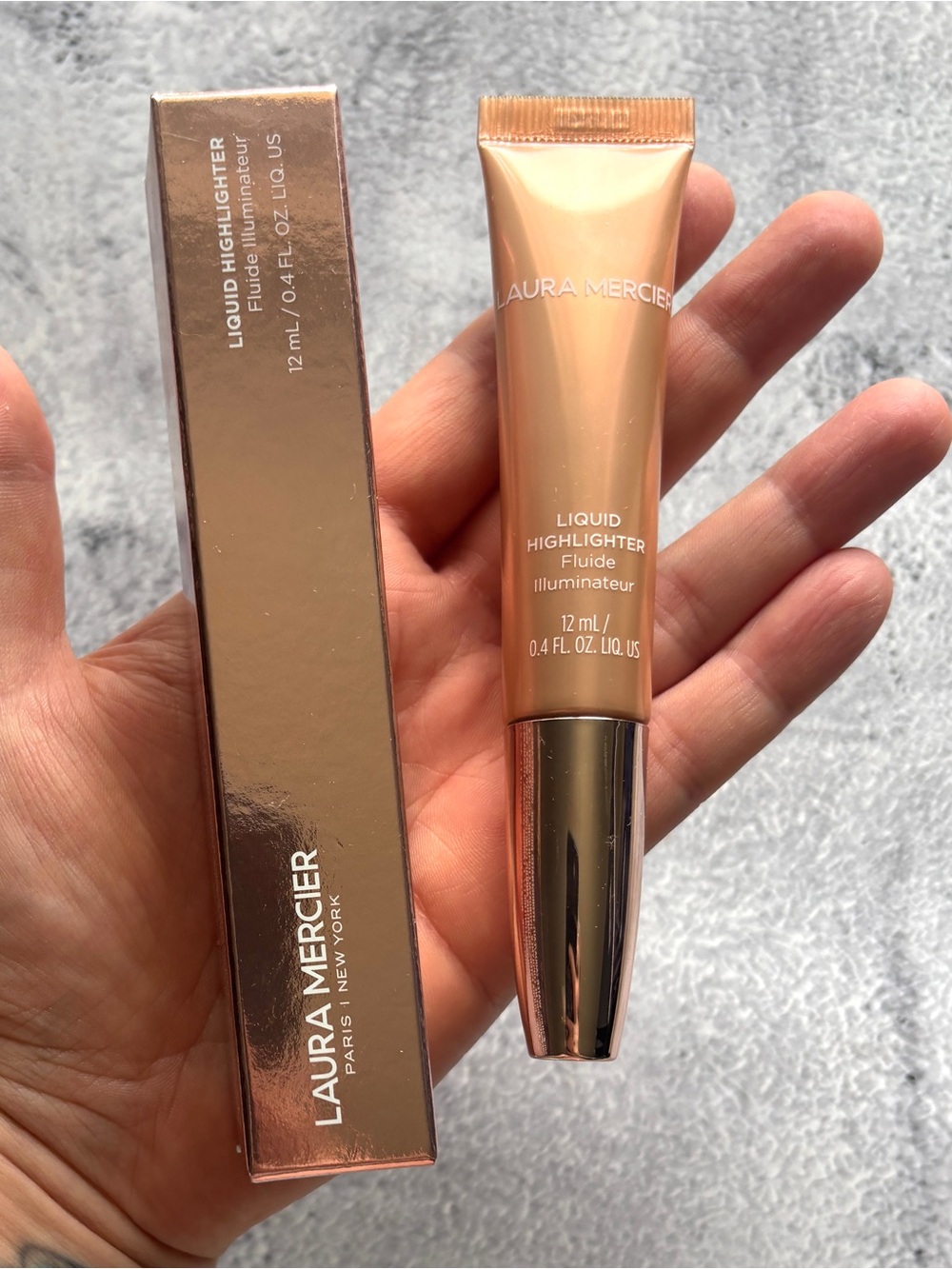 Laura Mercier RoseGlow Liquid Highlighter - Picture 3 of 3